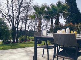 Le Chateau Des Cinq Cantons Otel Carpentras Dış mekan fotoğraf