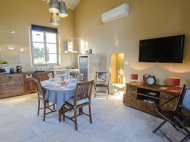Le Chateau Des Cinq Cantons Otel Carpentras Dış mekan fotoğraf